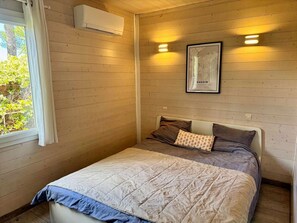 2 bedrooms