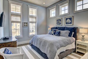 4 dormitorios, tabla de planchar con plancha, Internet y ropa de cama