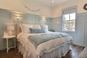 2 bedrooms, iron/ironing board, Internet, bed sheets - Beachy, Pet-Friendly Condo w/ Access to Beach & Cinnamon Shore Amenities! (Port Aransas)