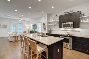 Fridge, microwave, oven, stovetop - 1st-Fl Condo w/ Beachy Fun Style+Access to All Cinnamon Shore Amenities! (Port Aransas)