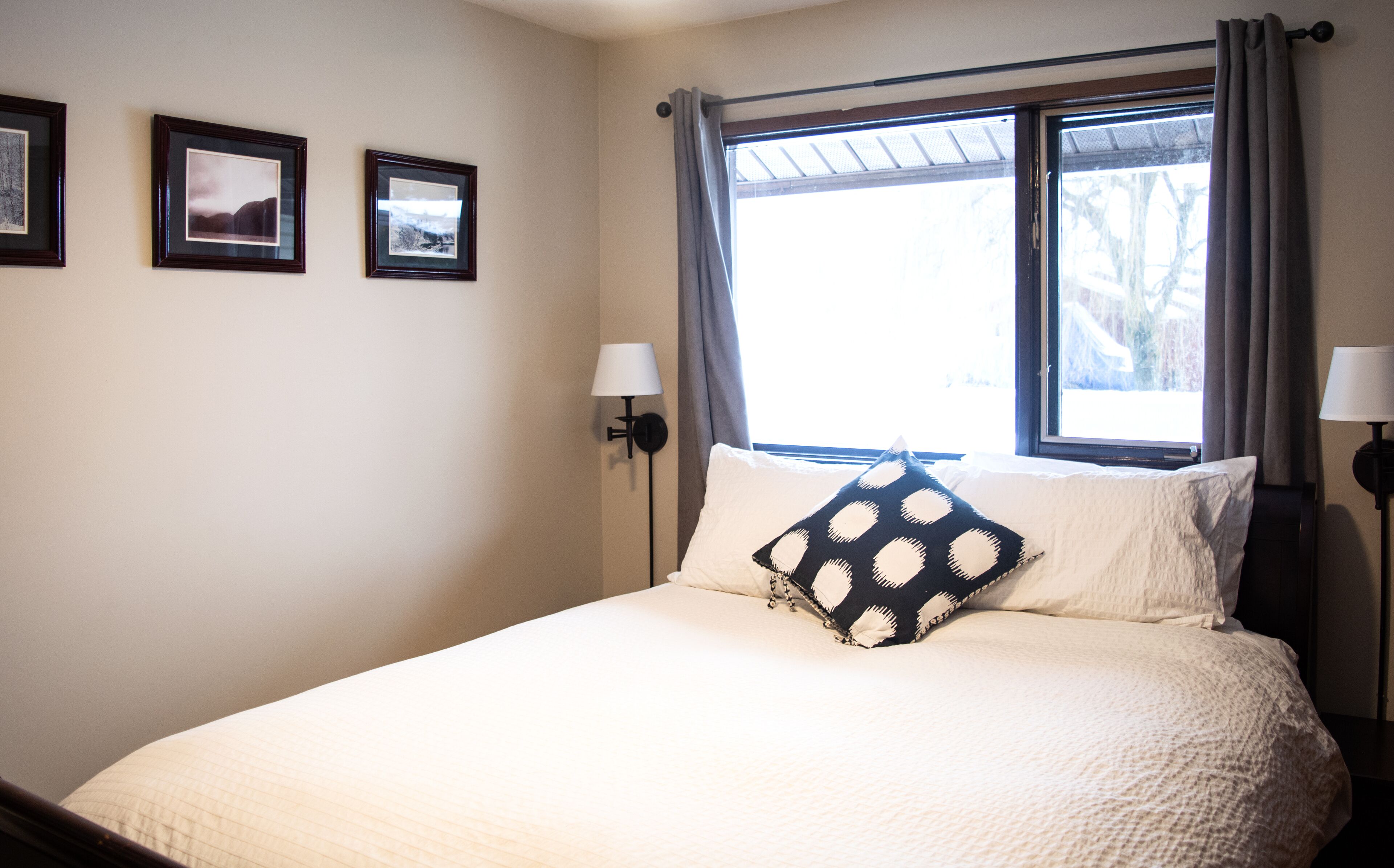 4 chambres, fer et planche à repasser, Wi-Fi gratuit, draps fournis