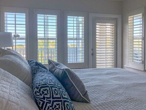 3 bedrooms, iron/ironing board, free WiFi, bed sheets - Amazing! Gulfview Villa in Beautiful Quiet Resort C0036A (Cape Haze)