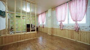 Room (Water Lily) | Free WiFi, bed sheets - Muju Bakam Villa Pension (Muju)