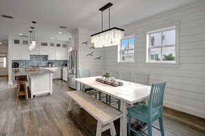 Dining - Beachy Home on Corner Lot@Cinnamon Shore! Sonos Sound + Great Amenities (Port Aransas)