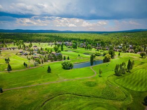 Golf - 360° deck. Head north with your dog and your jacket! (Munds Park)