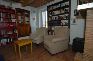 Interior - Villa / country house with panoramic views 80 km from Rome (Amelia)
