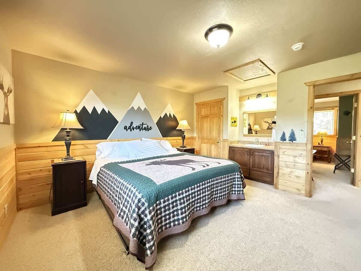 6 多间卧室、熨斗/熨衣板、旅行婴儿床、免费 WiFi