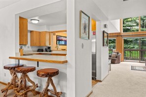 Interior - RMR: Wind River 4 Condo in Teton Village (Teton Village)
