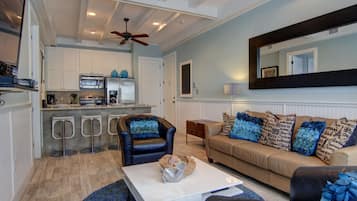 Smart TV, reproductor de DVD y libros