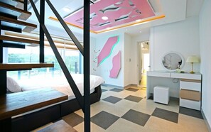 Blue 203 Room | Free WiFi - Gyeongju The one Pension - Blue (Gyeongju)