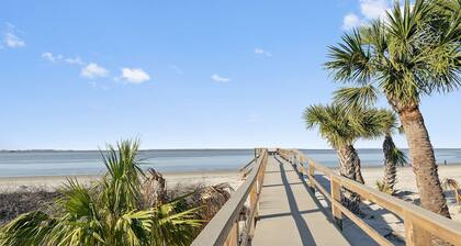 Vesinäkymä rannan yläkerran huoneisto