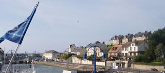 LA MAISON DU MAREYEUR, cómoda, vista al puerto y cerca de todas las tiendas.