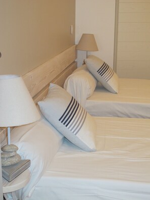 3 bedrooms, iron/ironing board, travel cot, WiFi