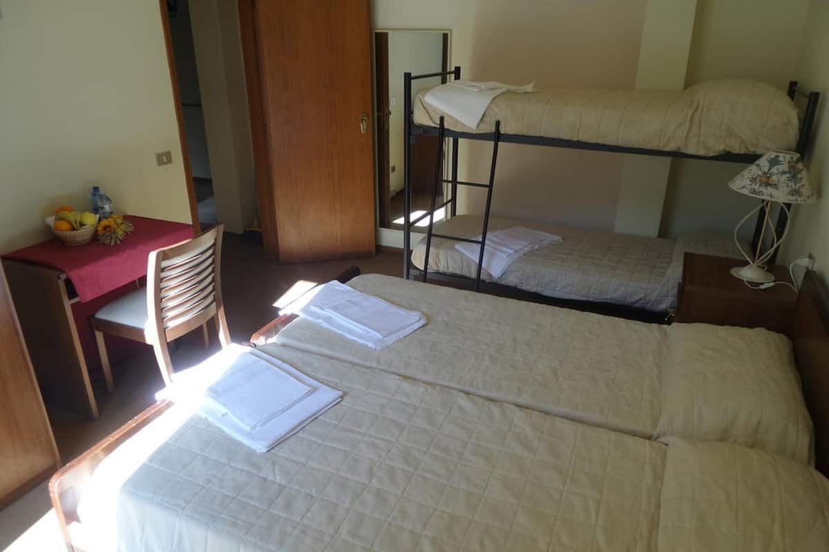Desk, cribs/infant beds, rollaway beds, free WiFi