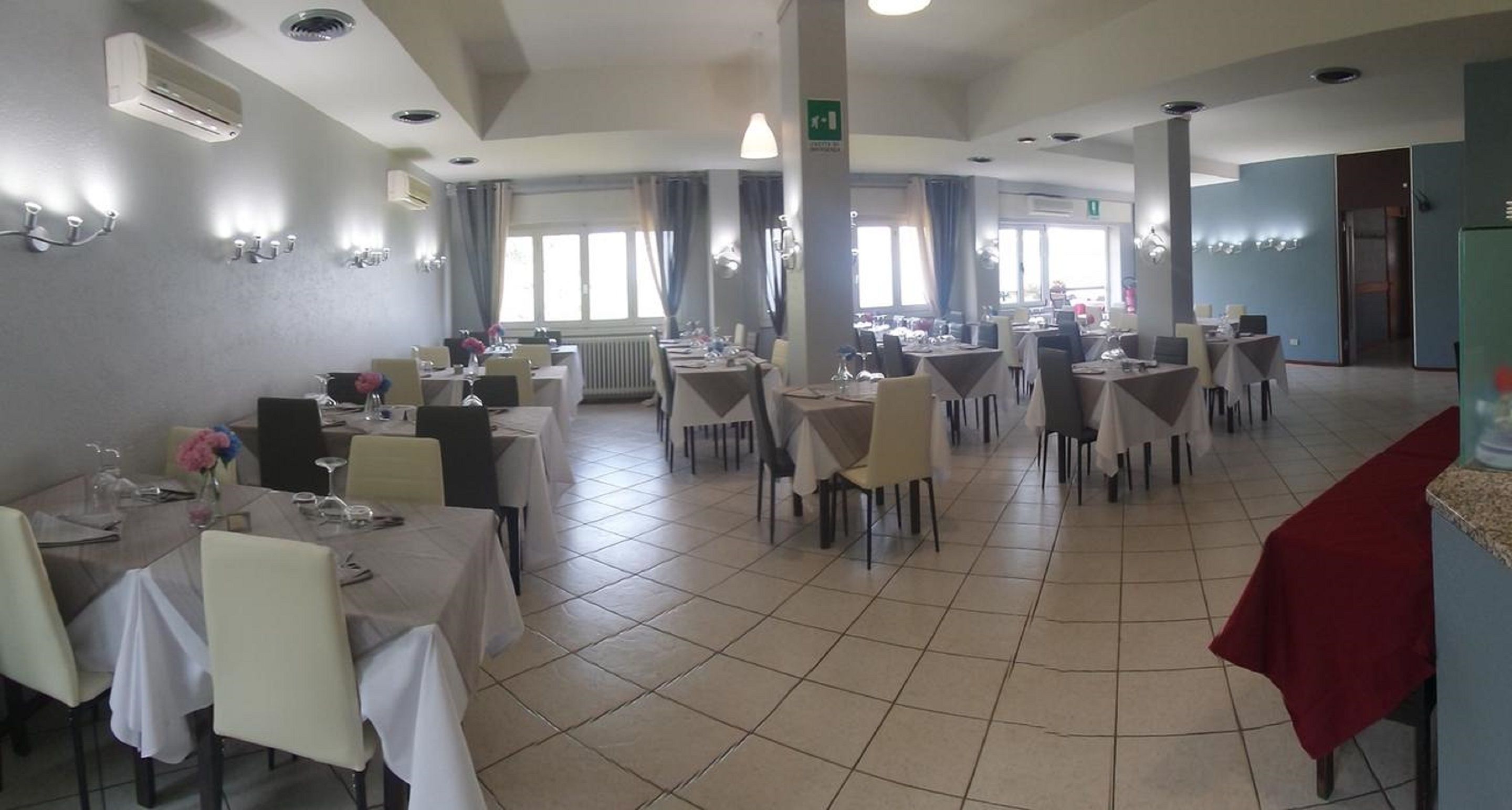 lunch and dinner served, local cuisine