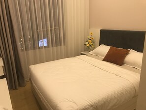 1 bedroom, desk, iron/ironing board, free WiFi - City view 2br in Masteri Thao Dien (Ho Chi Minh City)