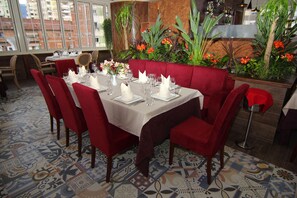 Terrace/patio - Hotel Boutique Restorant GLORIA (Tirana)