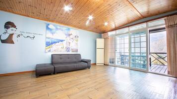 Individually furnished, laptop workspace