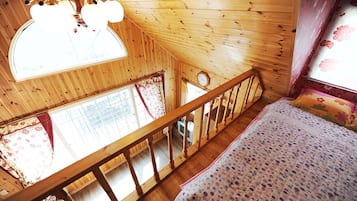 Honeymoon Duplex | 1 bedroom, individually furnished, laptop workspace