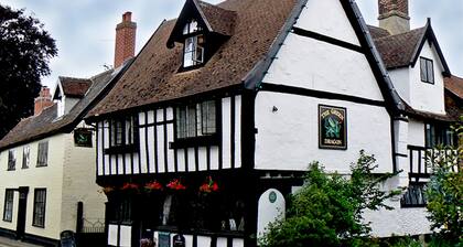 Number 10 The Abbey Walsingham Abbey Apartment