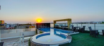 Golden Eagle By wizowll Group of hotels