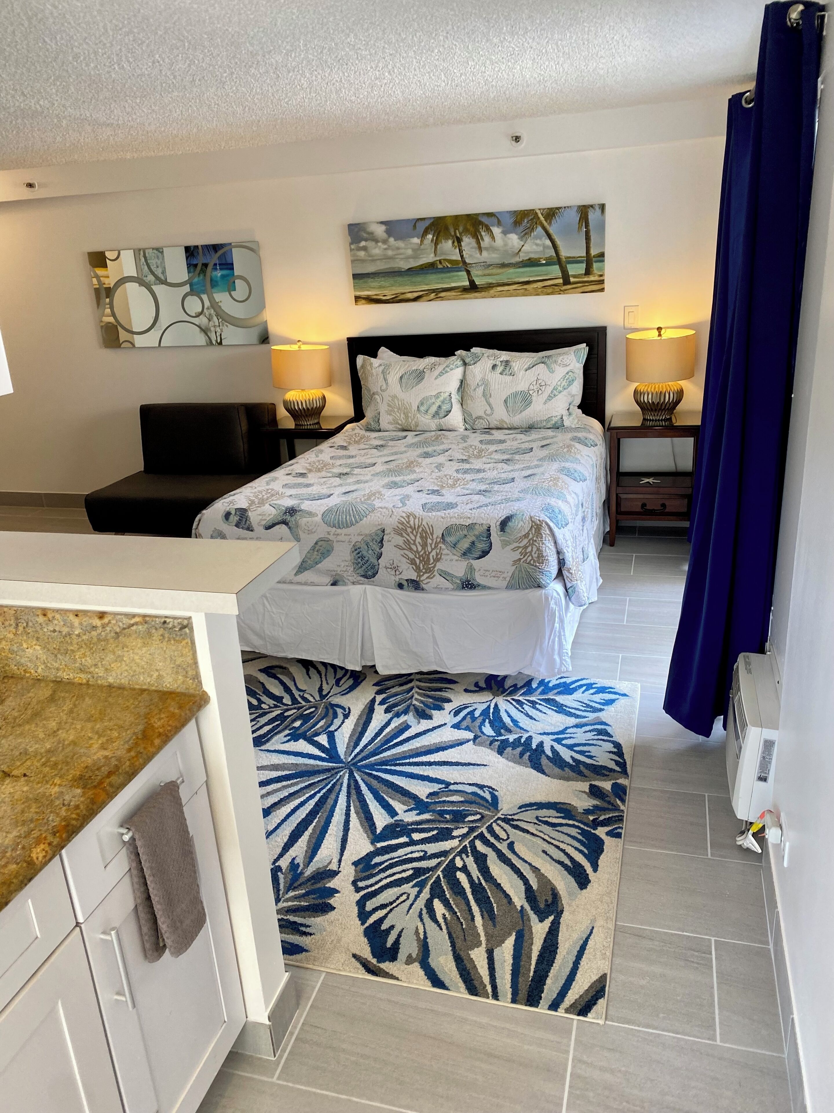 1 chambre, fer et planche à repasser, Wi-Fi gratuit, draps fournis