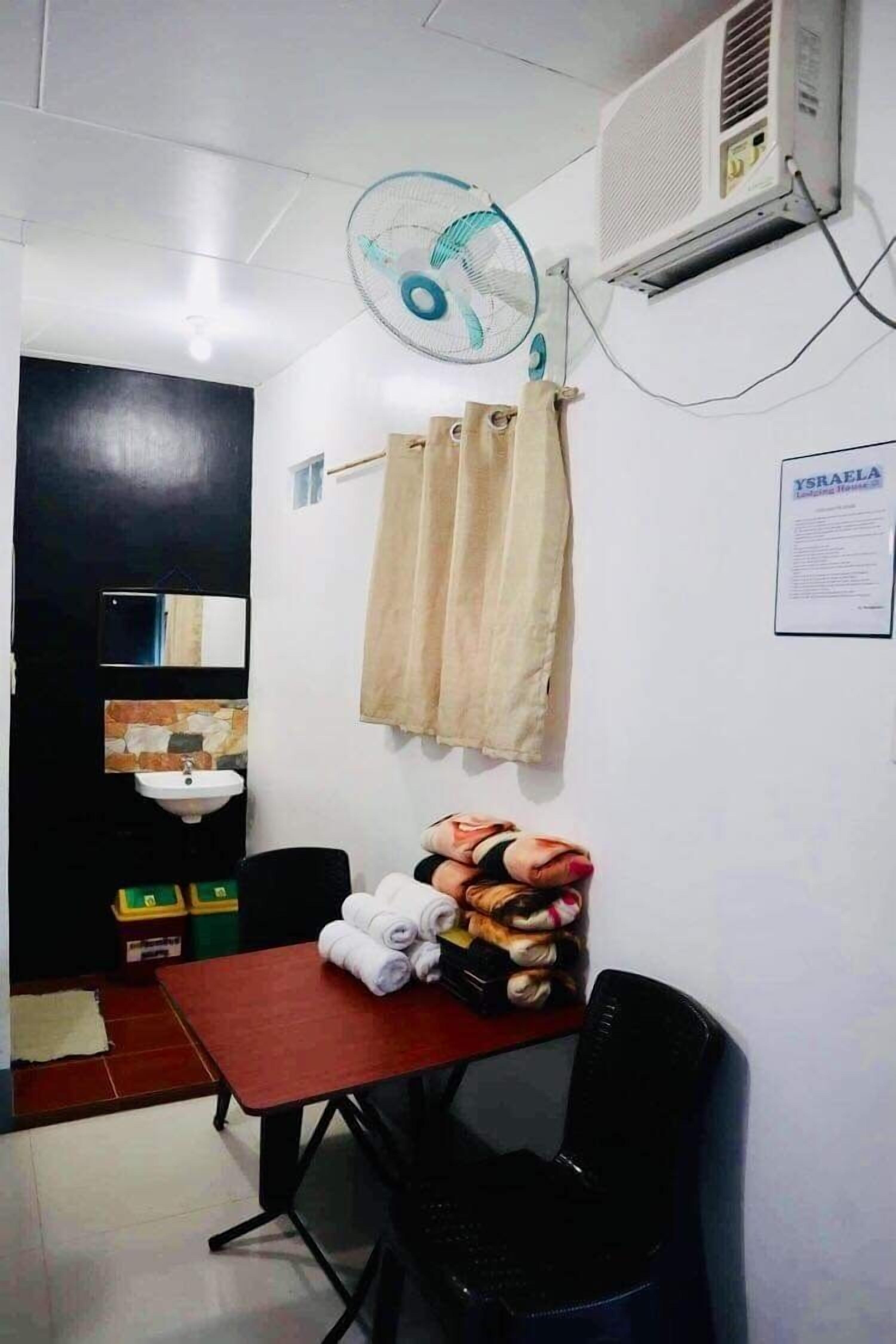 barkada room | desk, free wifi