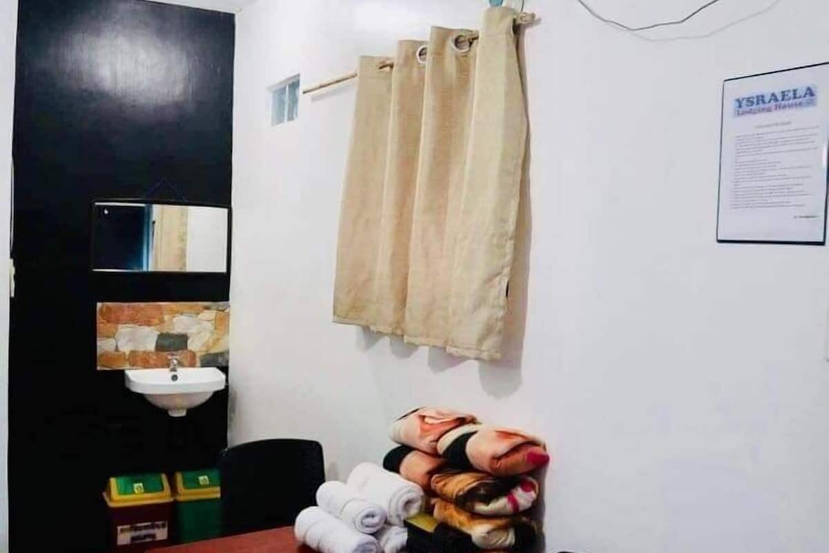 barkada room | desk, free wifi