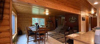 Den beste Kenai Peninsula Base Camp.