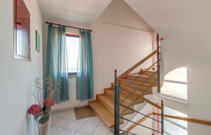 Interior - 2 bedroom nice apartment in Mali Losinj (Mali Losinj)