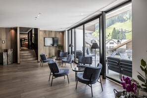 Lobby - Linder Cycling Hotel (Selva di Val Gardena)