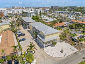 Exterior - Gulf Waters-Beach Club at Siesta Key 108D by RVA (Sarasota)