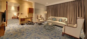 Minibar, in-room safe, desk, soundproofing