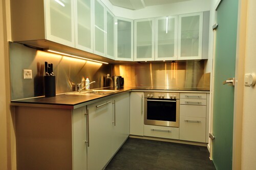 Amplio apartamento en planta baja.  Cerca de Interlaken.  Plazas 12