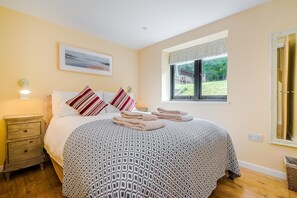 2 slaapkamers, een strijkplank/strijkijzer, gratis wifi, beddengoed