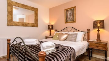 2 Schlafzimmer, Bügeleisen/Bügelbrett, kostenloses WLAN, Bettwäsche