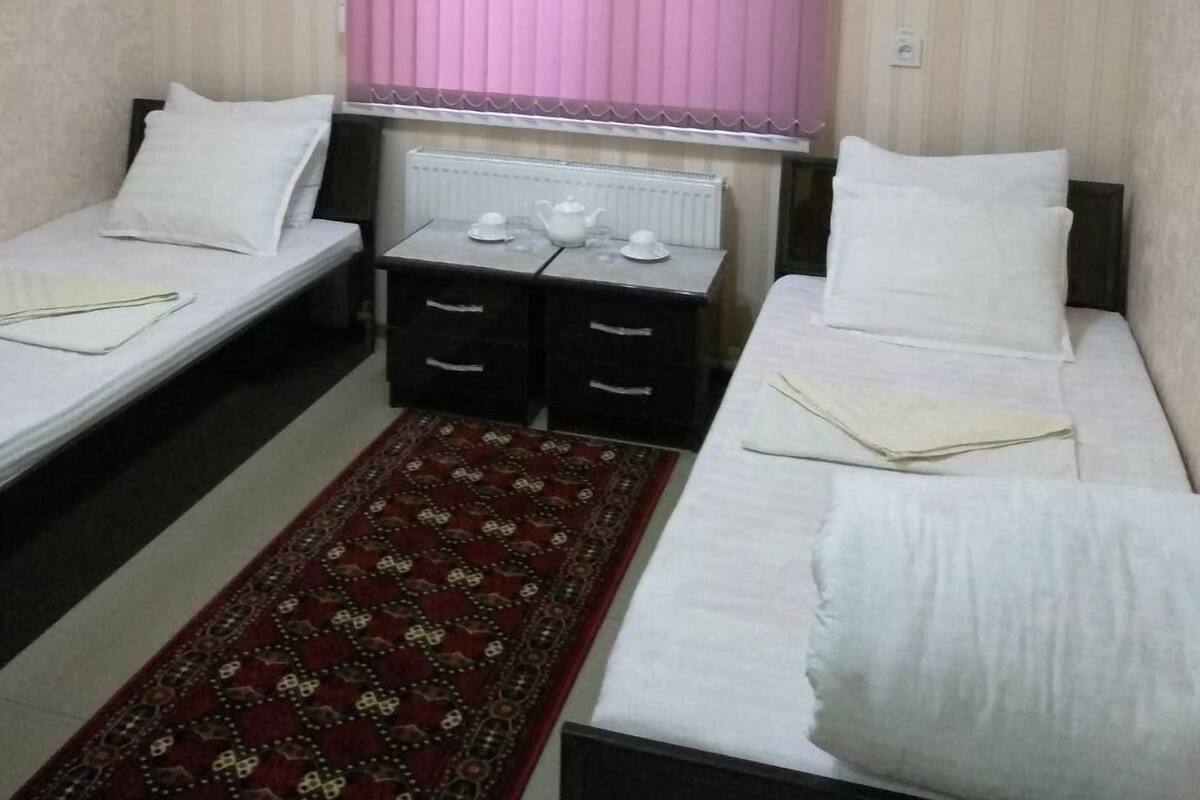 Economy Double or Twin Room | WiFi (free), bed sheets