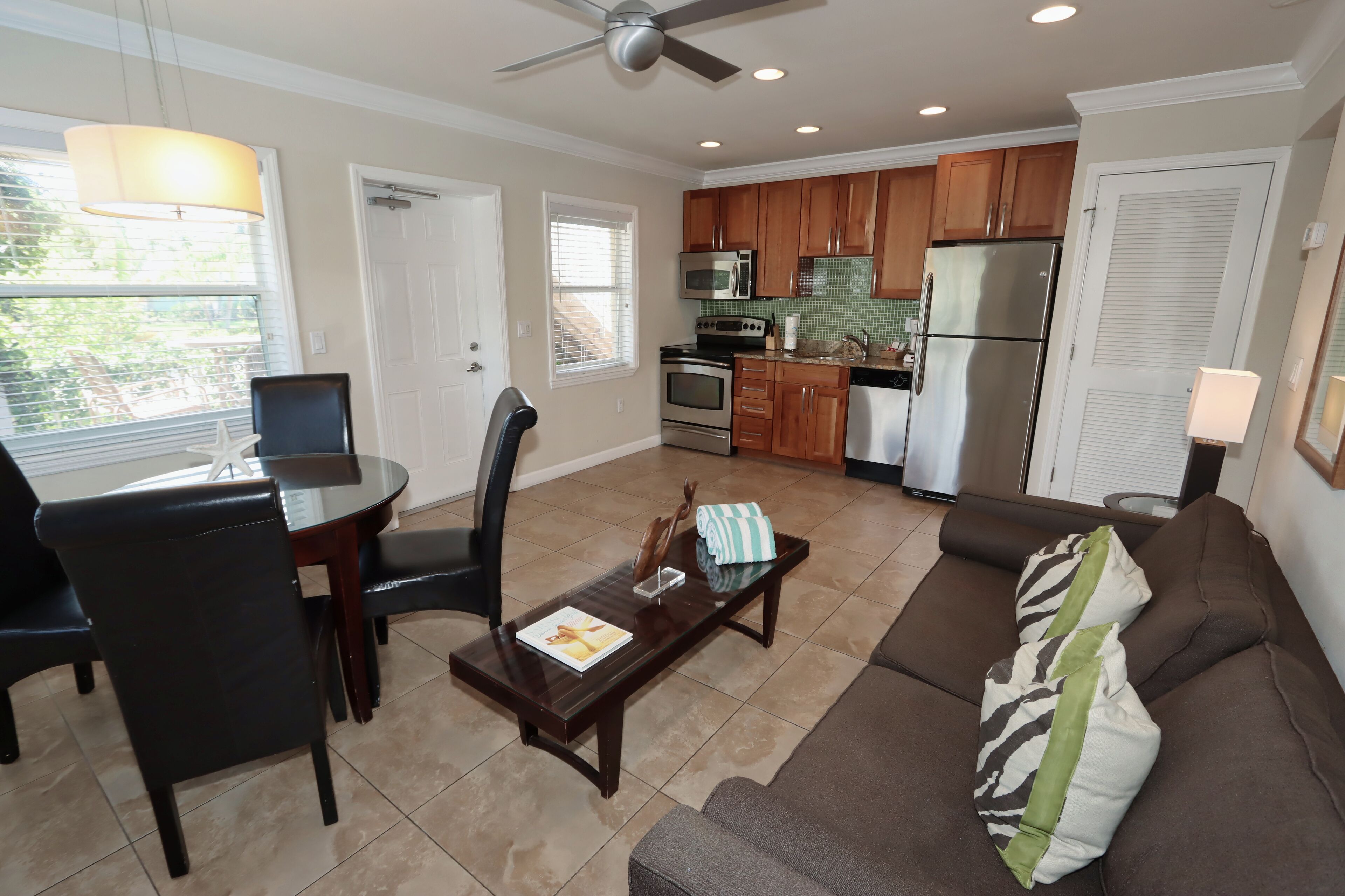 TV, DVD player, stereo, offices
