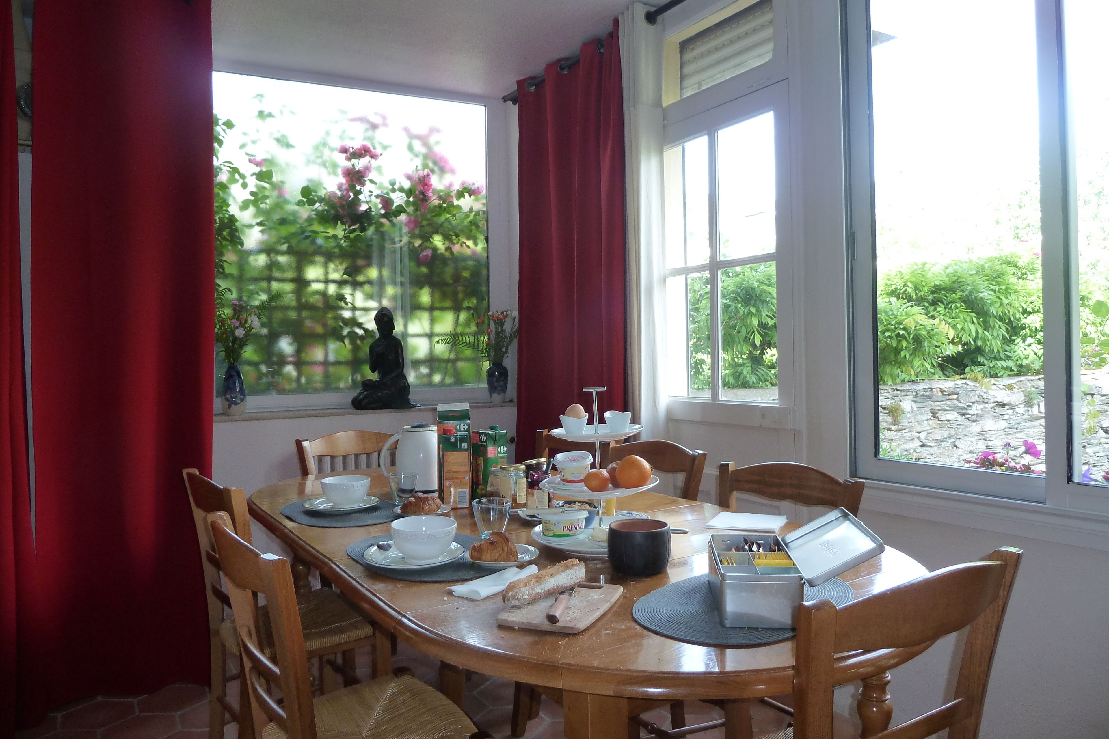 Photo - Le Petit Quernon