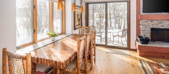 Avant-poste: rose trémière 2011