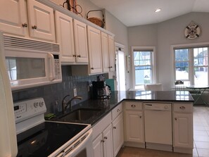 Fridge, microwave, oven, stovetop - SUMMER 2025 GETAWAY!! Great rates and Beach Parking included!! (Westerly)