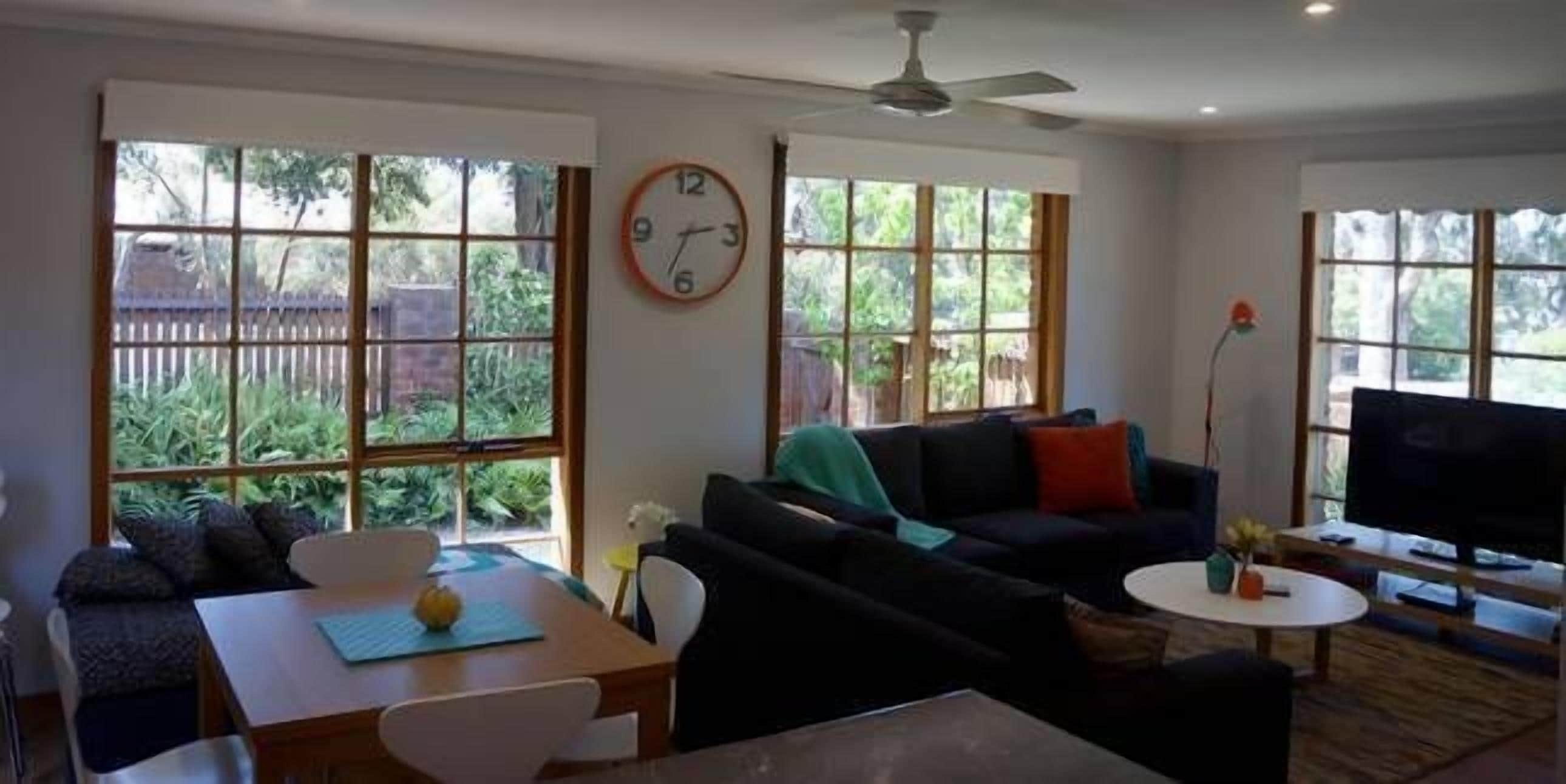 Cowes Chapel Beach House - Smiths Beach