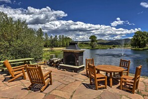 Outdoor dining - 4 Mi to Granby Ranch: Home w/ Mtn Views (Granby)