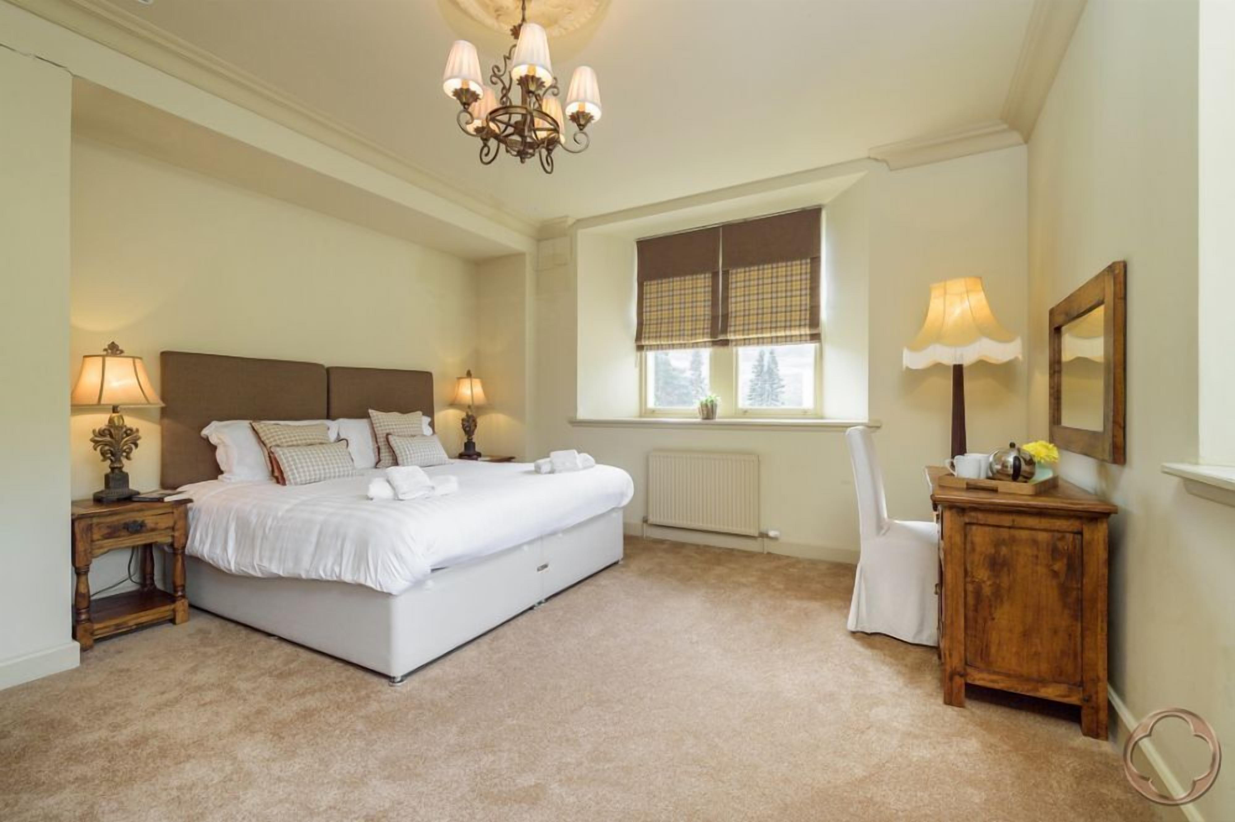 2 多间卧室、熨斗/熨衣板