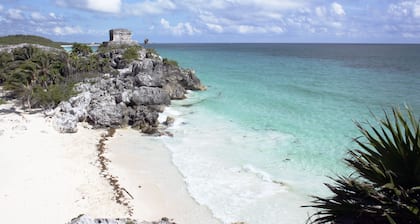 Riviera TAO luxury condo suite -2 bed, 2 bath in Bahia Principe near Sian Kaan