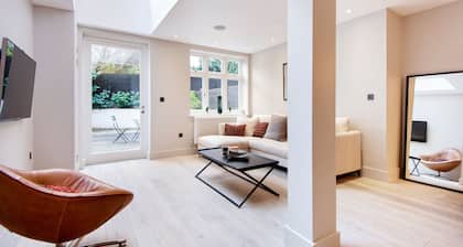 London Home 718, Rent Your Dream Holiday Home in One of London’s most Prestigious Areas