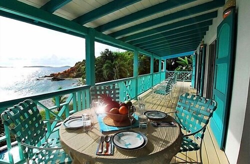 Sunset Beach: Beachfront Villa! Pool! Hot Tub!