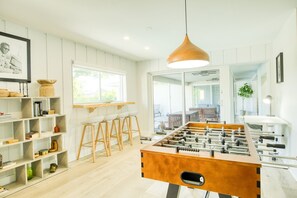 Games room - WatersEdge: Lakefront Fishing-Saltwater Pool-GameRoom (Weston)