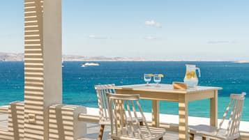 Roupas de cama antialérgicas, cofres nos quartos