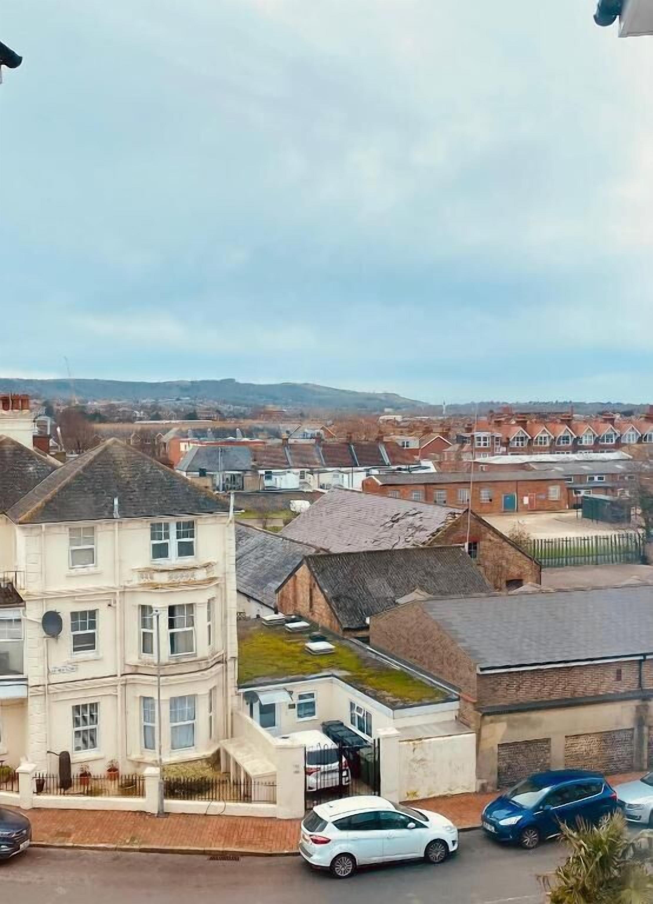 standard single room | 1 bedroom, iron/ironing board, free wifi